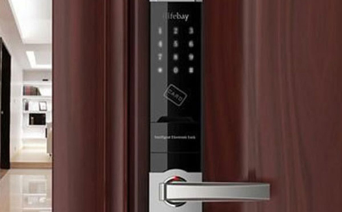 玉龙24小时上门开锁公司