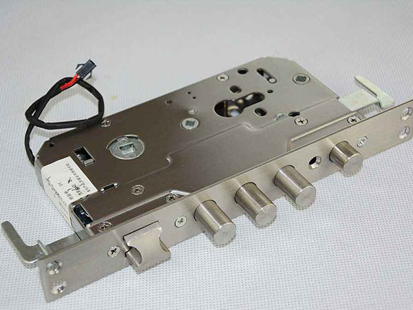 玉龙24小时上门开锁公司