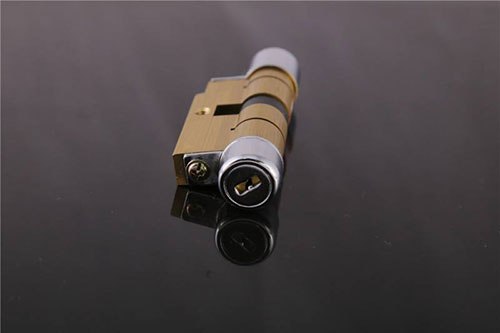 玉龙24小时上门开锁公司